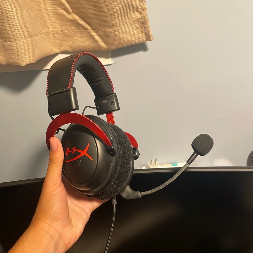 Tryna sell old gaming stuff